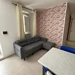 Casa Con Corte Apartmán La Spezia