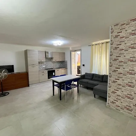 Appartamento Casa Con Corte