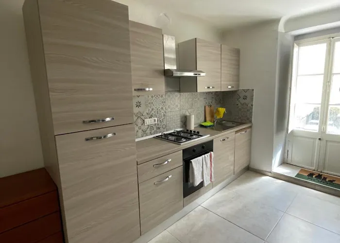 Casa Con Corte Appartamento