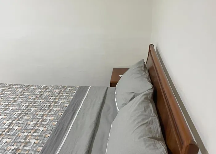 Appartamento Casa Con Corte *